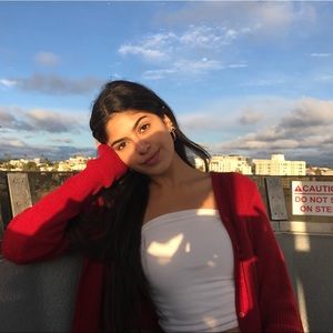 Meet your Posher, Marina